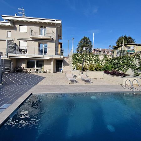 Villa Claudia With Private Pool Colico Exteriör bild