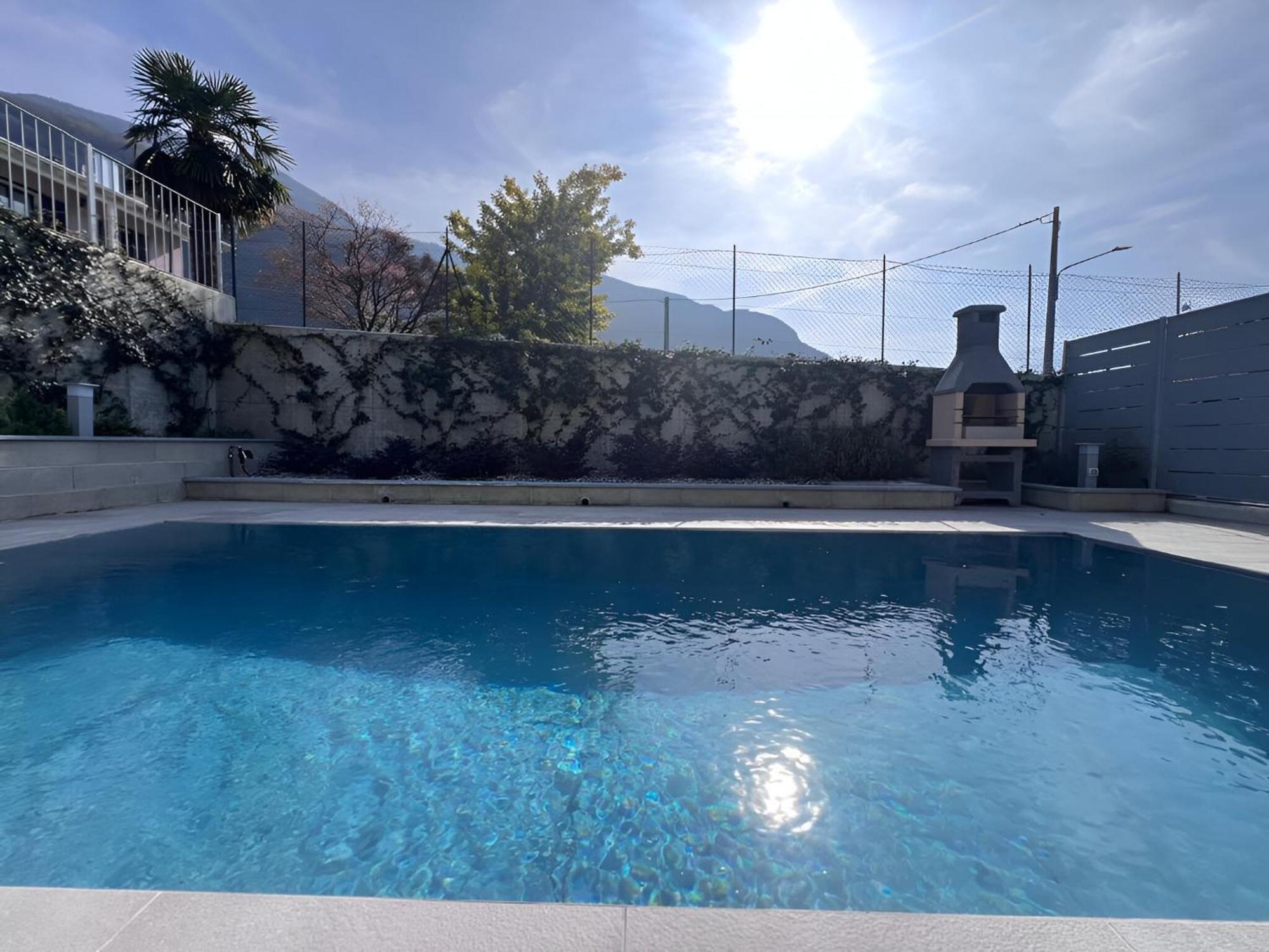 Villa Claudia With Private Pool Colico Exteriör bild